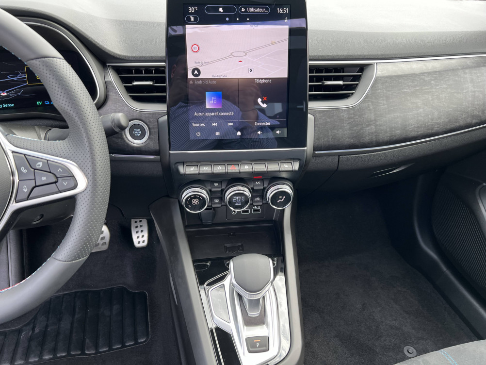 Acheter Renault Arkana Arkana E-Tech full hybrid 145 GSR2 esprit Alpine 5p occasion dans les concessions du Groupe Faurie