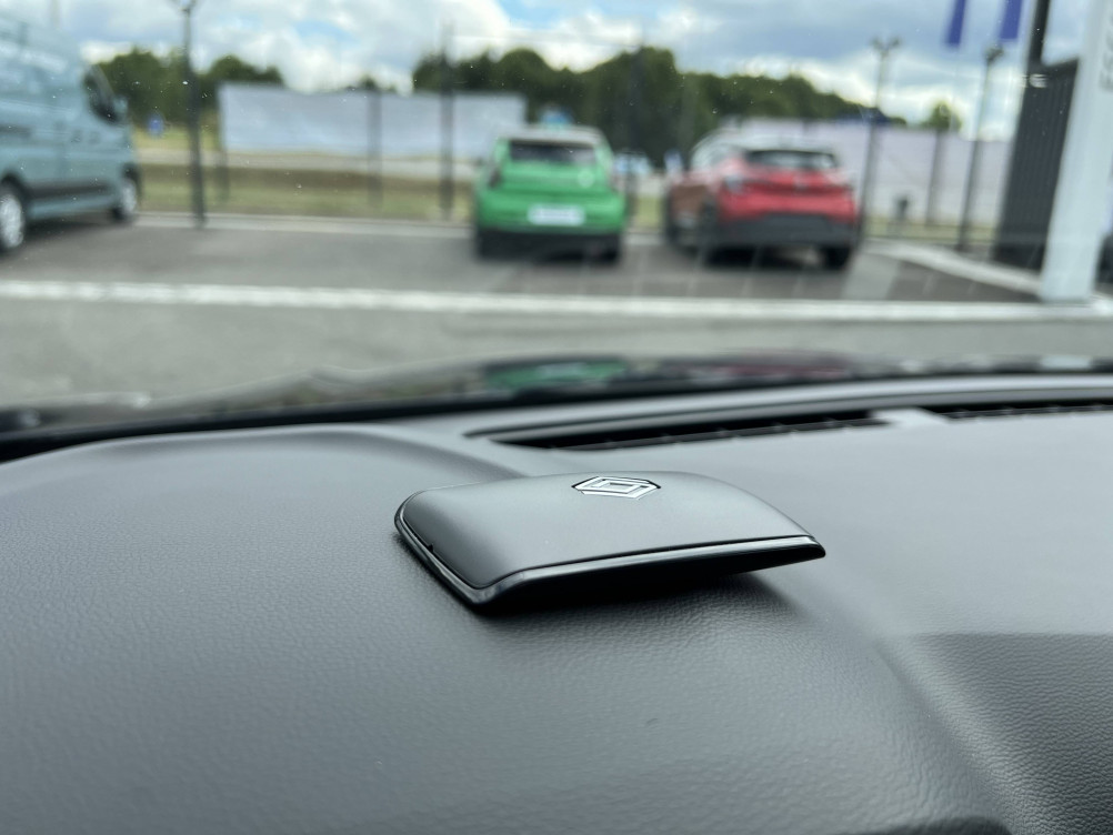 Acheter Renault Arkana Arkana E-Tech full hybrid 145 GSR2 esprit Alpine 5p occasion dans les concessions du Groupe Faurie