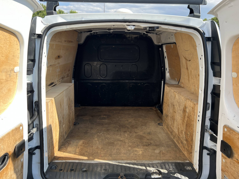Acheter Renault Kangoo Express 2 KANGOO EXPRESS BLUE DCI 95 EXTRA R-LINK 5p occasion dans les concessions du Groupe Faurie