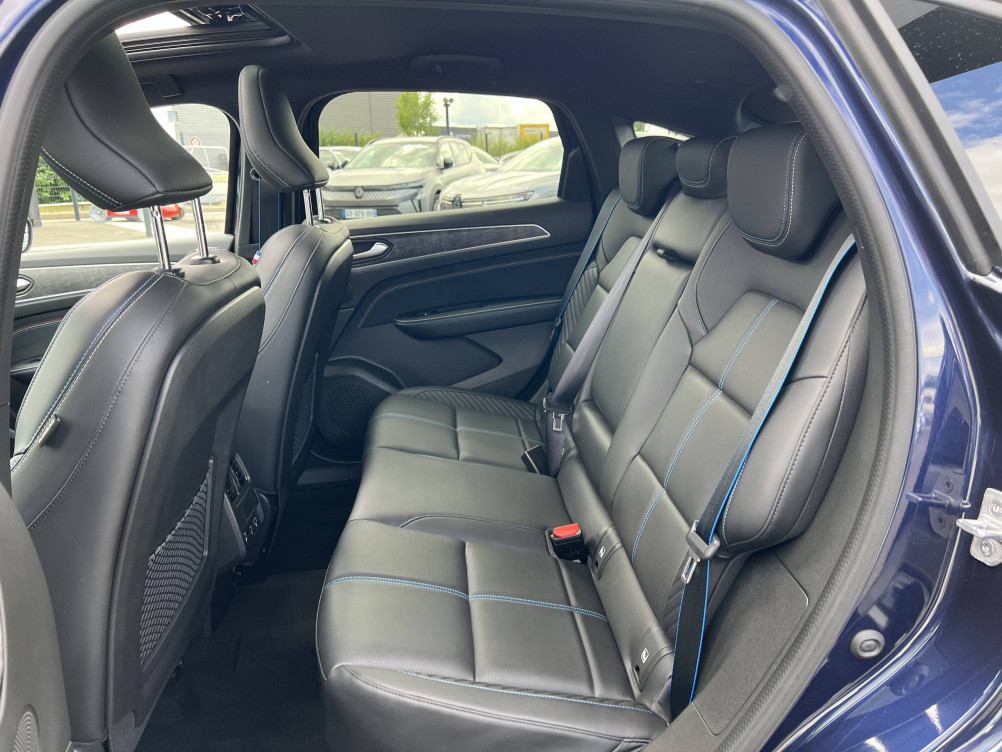 Acheter Renault Arkana Arkana E-Tech full hybrid 145 GSR2 esprit Alpine 5p occasion dans les concessions du Groupe Faurie