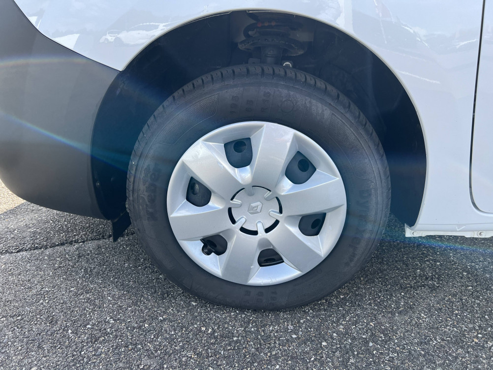 Acheter Renault Kangoo Express 2 KANGOO EXPRESS BLUE DCI 95 EXTRA R-LINK 5p occasion dans les concessions du Groupe Faurie