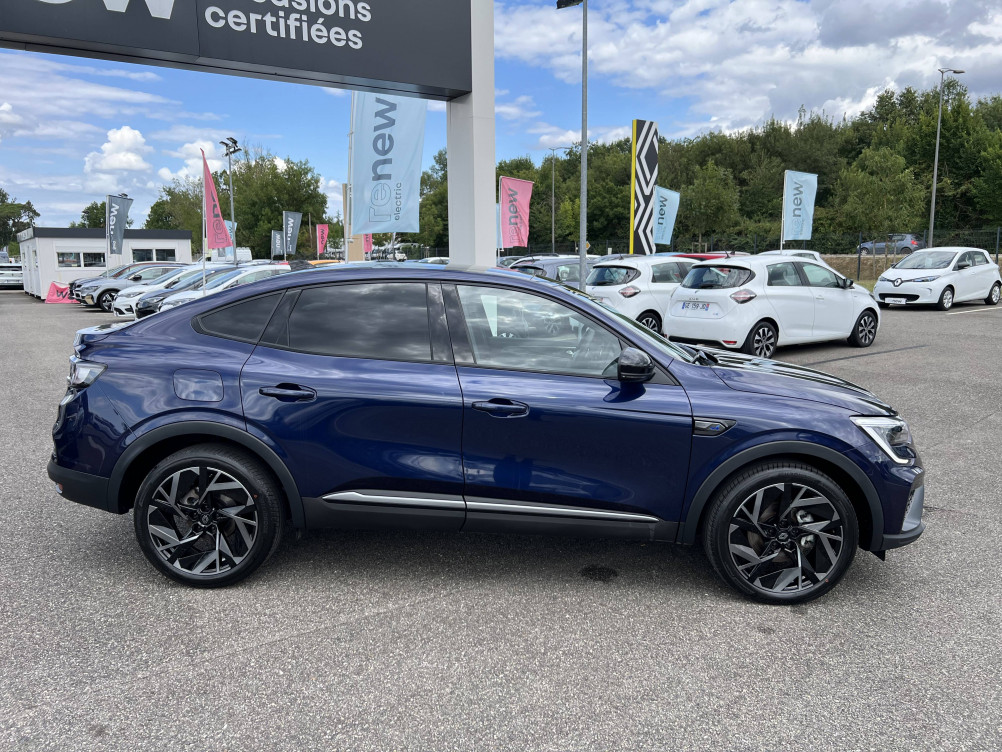 Acheter Renault Arkana Arkana E-Tech full hybrid 145 GSR2 esprit Alpine 5p occasion dans les concessions du Groupe Faurie