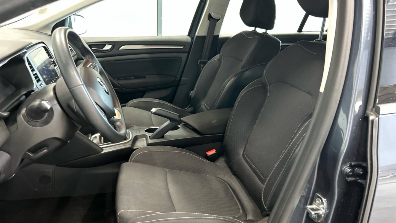 Acheter Renault Megane 4 Mégane IV Estate Blue dCi 115 Business 5p occasion dans les concessions du Groupe Faurie