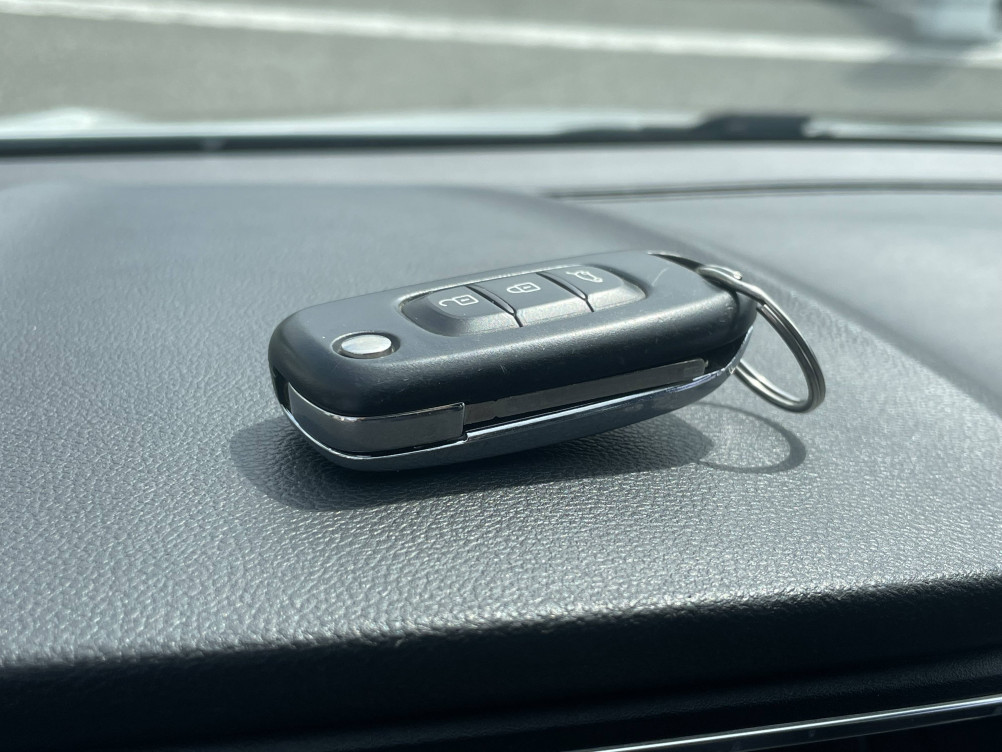 Acheter Renault Clio 5 CLIO SOCIETE BLUE DCI 85 AIR NAV 5p occasion dans les concessions du Groupe Faurie
