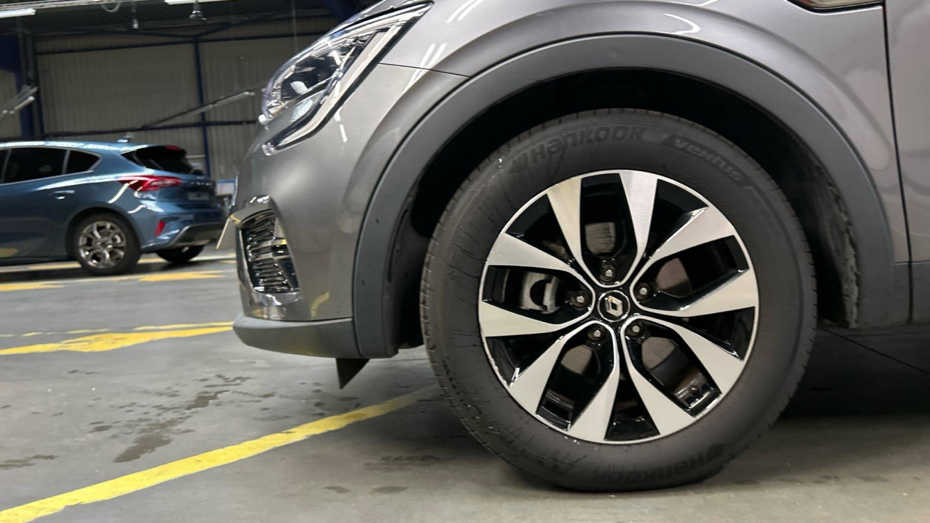 Acheter Renault Arkana Arkana E-Tech 145 Business 5p occasion dans les concessions du Groupe Faurie