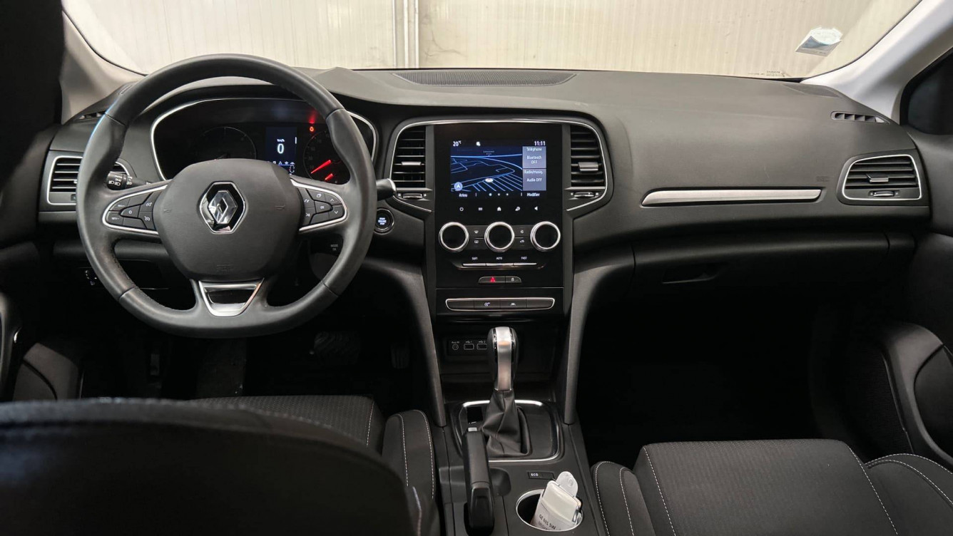 Acheter Renault Megane 4 Mégane IV Berline Blue dCi 115 EDC - 21N Business 5p occasion dans les concessions du Groupe Faurie