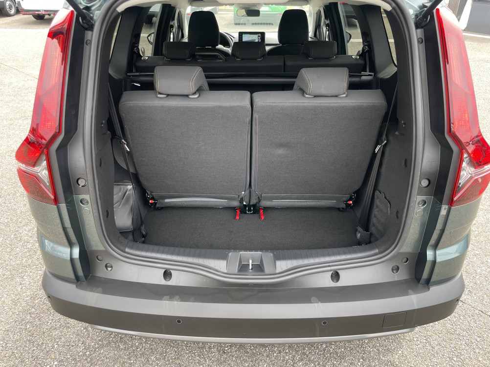 Acheter Dacia Jogger Jogger Hybrid 140 7 places GSR2 Extreme + 5p occasion dans les concessions du Groupe Faurie
