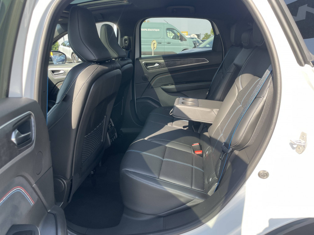 Acheter Renault Arkana Arkana mild hybrid 160 EDC GSR2 esprit Alpine 5p occasion dans les concessions du Groupe Faurie