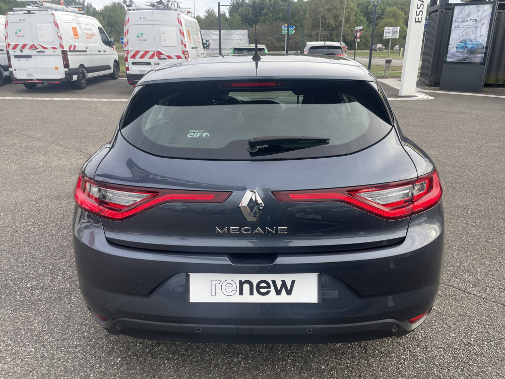 Acheter Renault Megane 4 Mégane IV Berline Blue dCi 95 Business 5p occasion dans les concessions du Groupe Faurie
