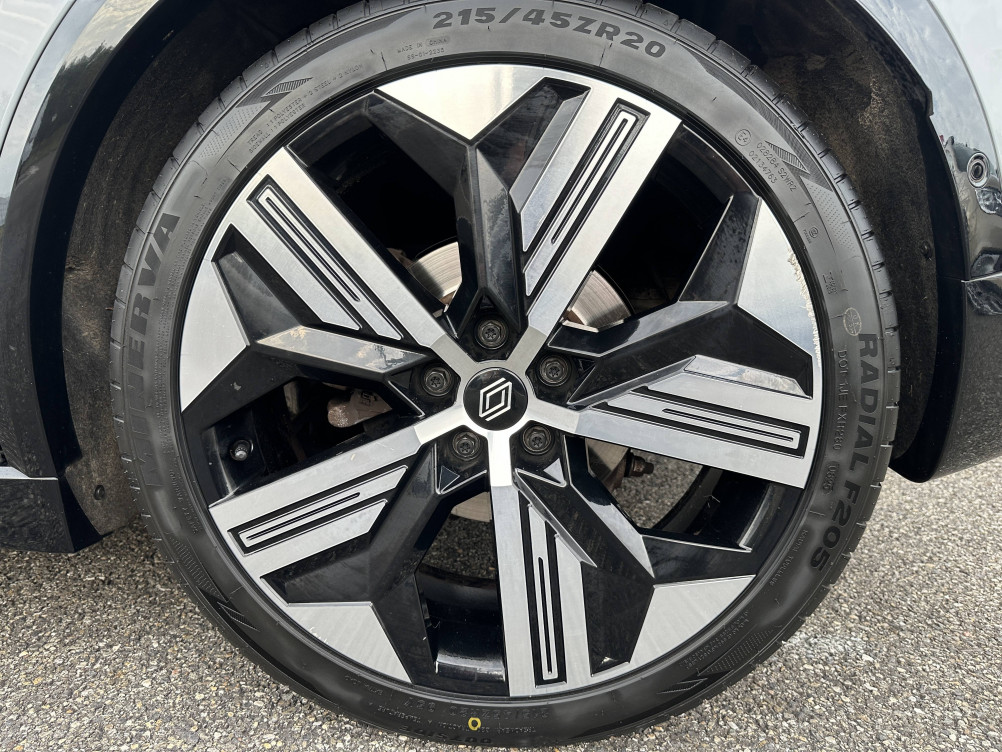 Acheter Renault Megane E-Tech Megane E-Tech EV60 220 ch super charge Iconic 5p occasion dans les concessions du Groupe Faurie