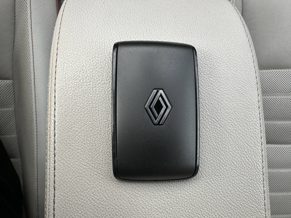 Acheter Renault Megane E-Tech Megane E-Tech EV60 220 ch super charge Iconic 5p occasion dans les concessions du Groupe Faurie