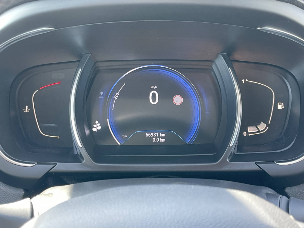 Acheter Renault Scenic 4 Scenic Blue dCi 120 Business 5p occasion dans les concessions du Groupe Faurie