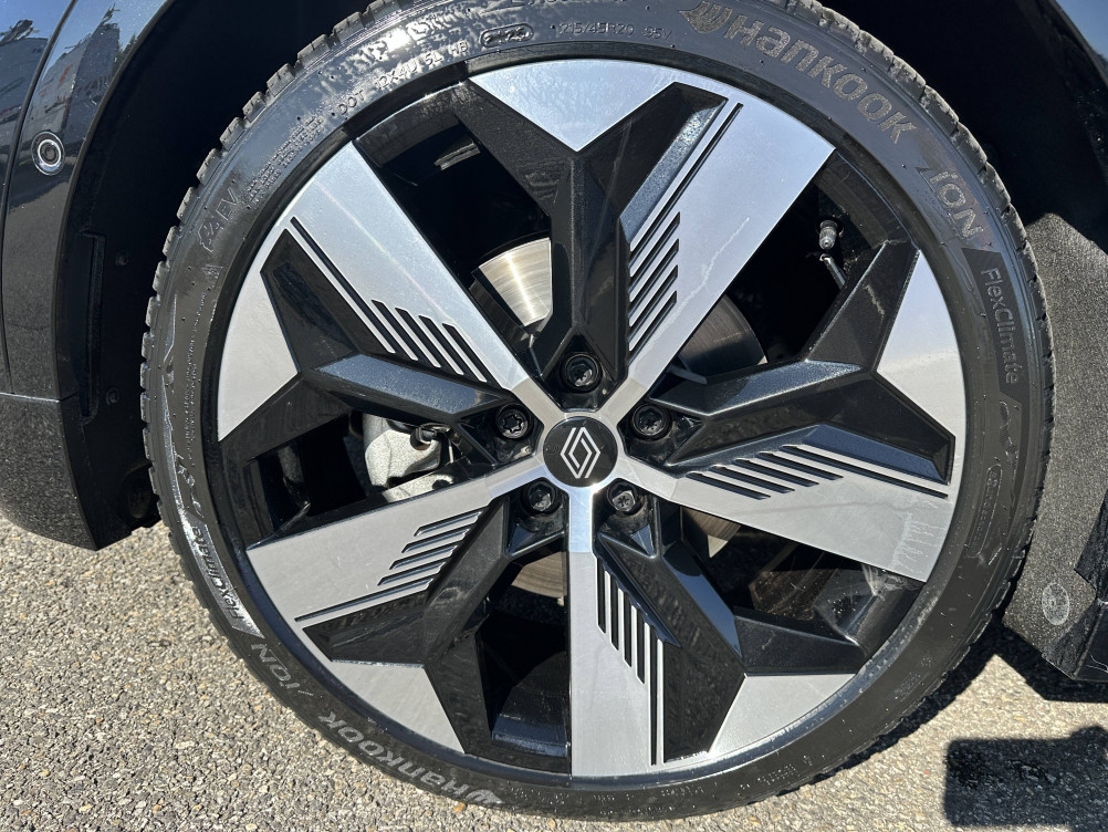 Acheter Renault Megane E-Tech Megane E-Tech EV60 220 ch super charge Techno 5p occasion dans les concessions du Groupe Faurie