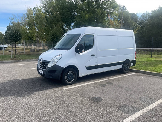 Acheter Renault Master 3 MASTER FGN L2H2 3.3t 2.3 dCi 145 ENERGY E6 GRAND CONFORT 4p occasion dans les concessions du Groupe Faurie
