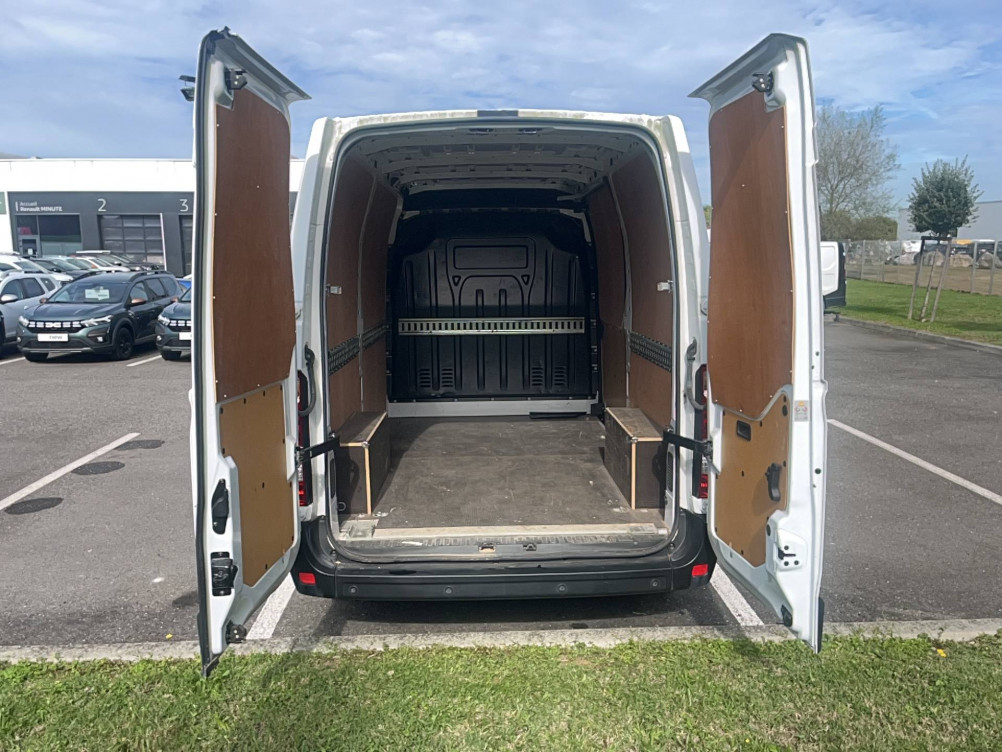 Acheter Renault Master 3 MASTER FGN L2H2 3.3t 2.3 dCi 145 ENERGY E6 GRAND CONFORT 4p occasion dans les concessions du Groupe Faurie