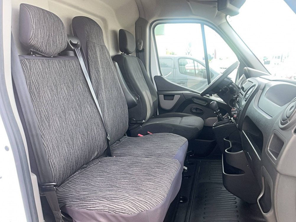 Acheter Renault Master 3 MASTER FGN L2H2 3.3t 2.3 dCi 145 ENERGY E6 GRAND CONFORT 4p occasion dans les concessions du Groupe Faurie