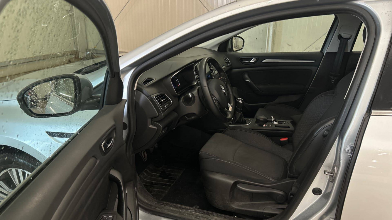 Acheter Renault Megane 4 Megane IV Estate Blue dCi 115 Evolution 5p occasion dans les concessions du Groupe Faurie