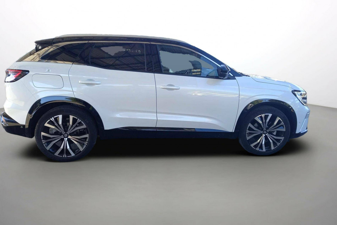 Acheter Renault Austral Austral E-Tech full hybrid 200 GSR2 Iconic 5p occasion dans les concessions du Groupe Faurie