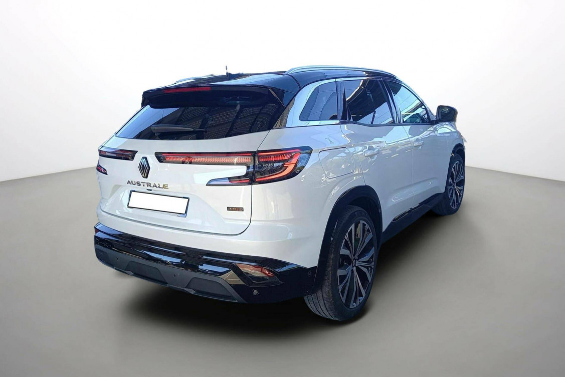 Acheter Renault Austral Austral E-Tech full hybrid 200 GSR2 Iconic 5p occasion dans les concessions du Groupe Faurie