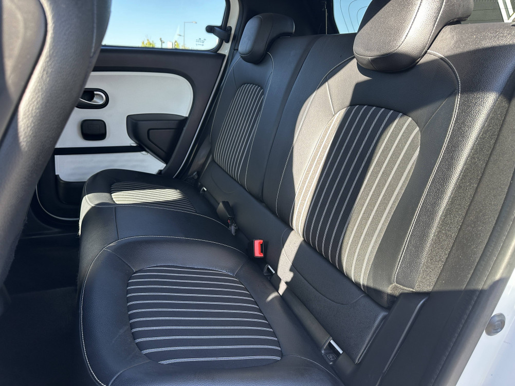 Acheter Renault Twingo Electrique Twingo III E-Tech Techno 5p occasion dans les concessions du Groupe Faurie