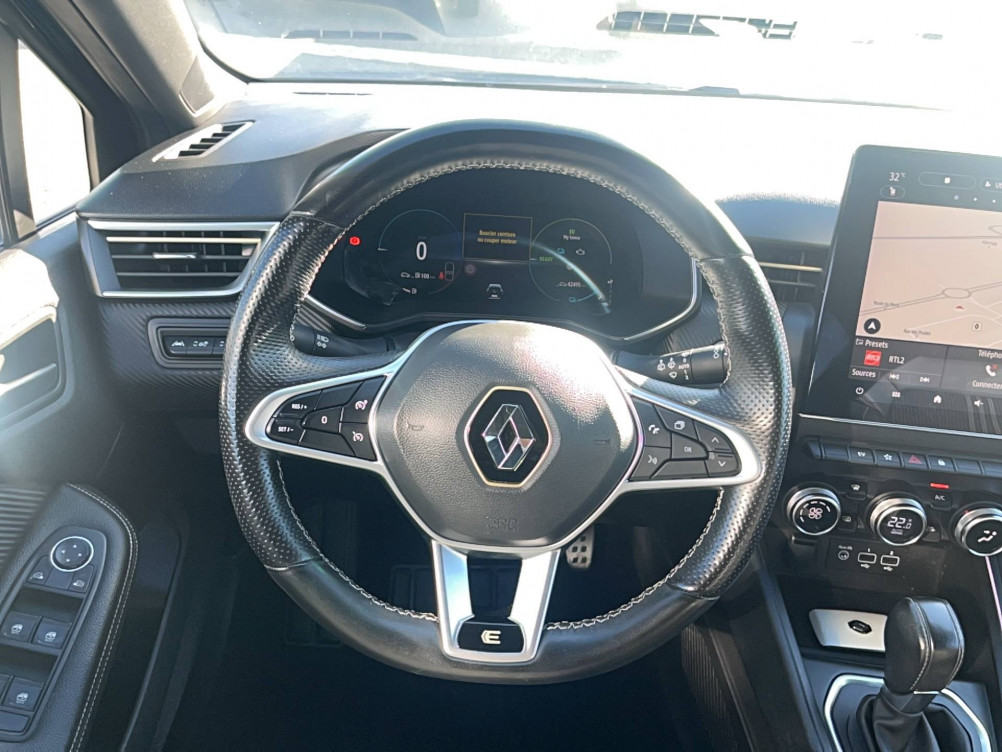 Acheter Renault Clio 5 Clio E-Tech full hybrid 145 Engineered 5p occasion dans les concessions du Groupe Faurie