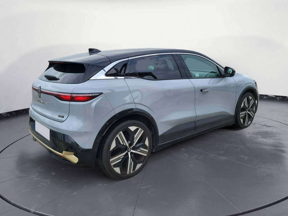 Acheter Renault Megane E-Tech Megane E-Tech EV60 220 ch super charge Iconic 5p occasion dans les concessions du Groupe Faurie