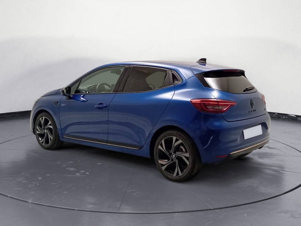 Acheter Renault Clio 5 Clio E-Tech full hybrid 145 Engineered 5p occasion dans les concessions du Groupe Faurie