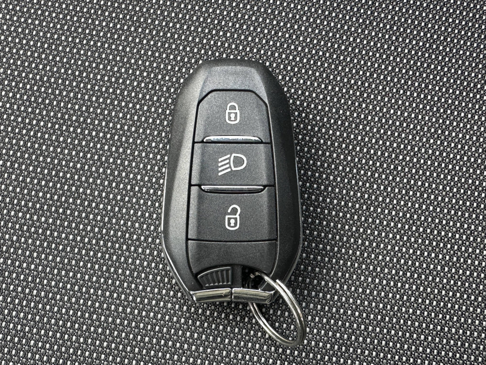 Acheter Citroën C3 Aircross C3 Aircross BlueHDi 110 S&S BVM6 Shine Pack 5p occasion dans les concessions du Groupe Faurie