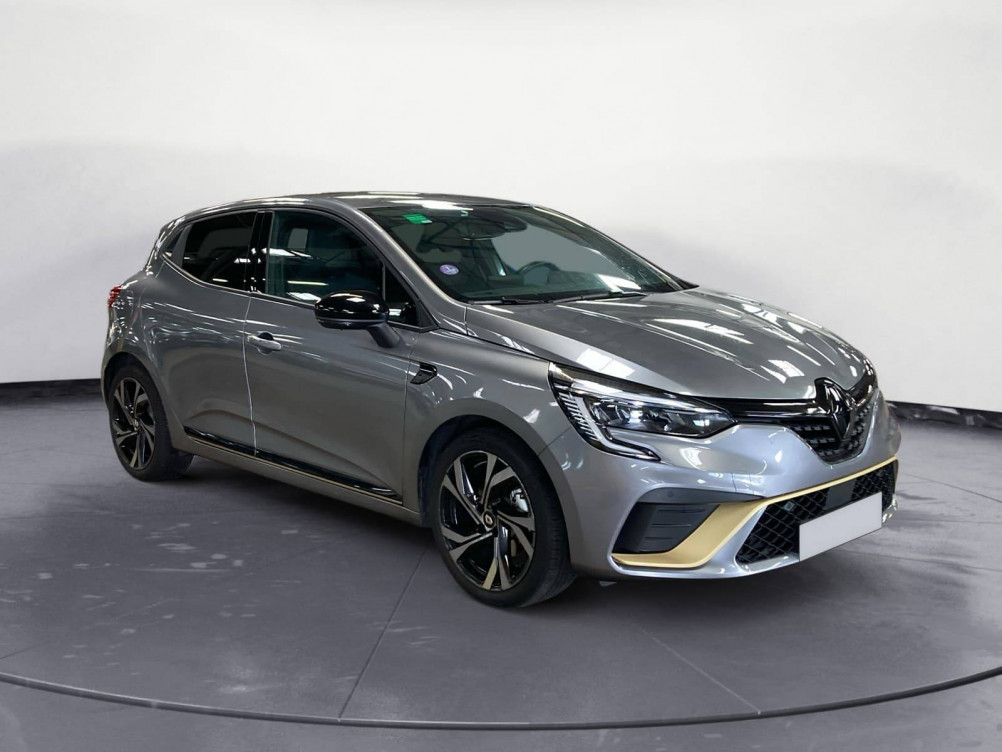 Acheter Renault Clio 5 Clio E-Tech full hybrid 145 Engineered 5p occasion dans les concessions du Groupe Faurie