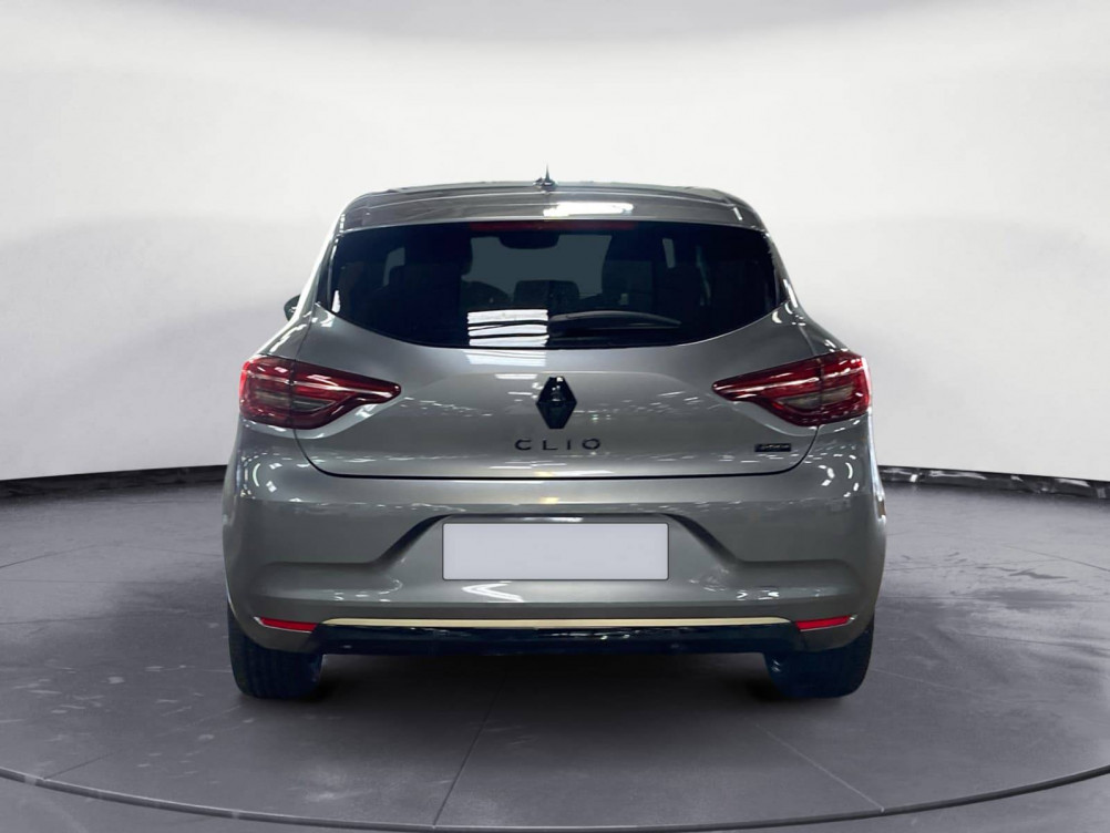 Acheter Renault Clio 5 Clio E-Tech full hybrid 145 Engineered 5p occasion dans les concessions du Groupe Faurie