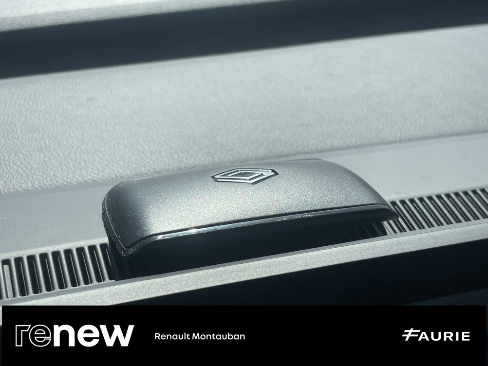 Acheter Renault Megane E-Tech Megane E-Tech EV60 220 ch super charge Iconic 5p occasion dans les concessions du Groupe Faurie