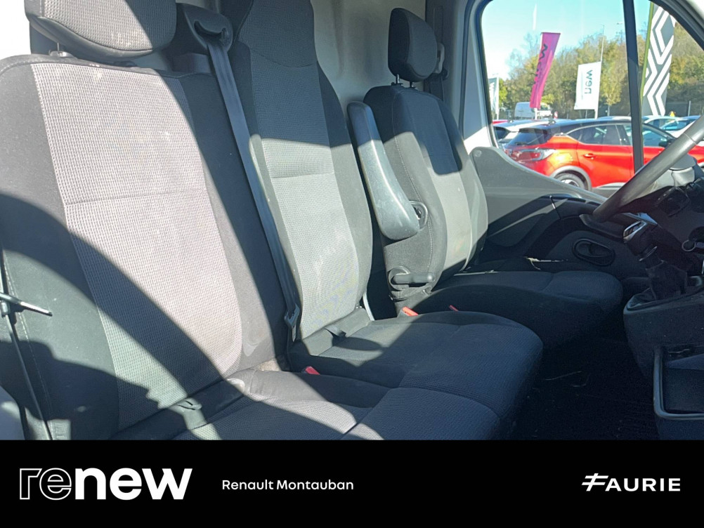 Acheter Renault Master 3 MASTER FGN TRAC F3300 L2H2 DCI 135 SL PRO+ 4p occasion dans les concessions du Groupe Faurie