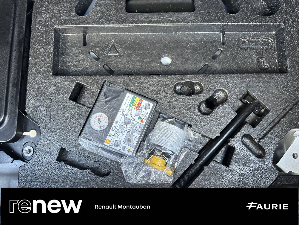 Acheter Renault Clio 5 Clio E-Tech full hybrid 145 Techno 5p occasion dans les concessions du Groupe Faurie
