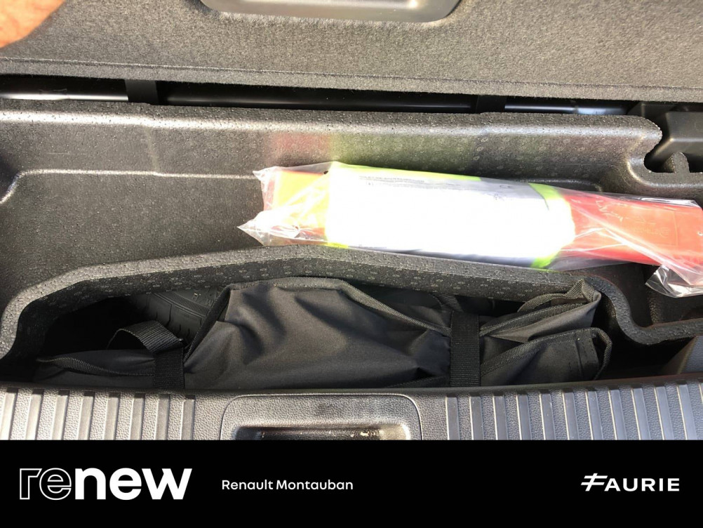 Acheter Renault Espace 6 Espace E-Tech full hybrid 200 GSR2 esprit Alpine 5p occasion dans les concessions du Groupe Faurie