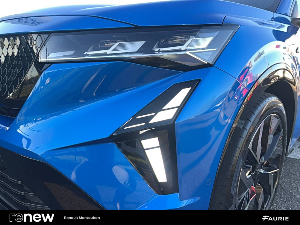 Acheter Renault Rafale Rafale E-Tech full hybrid 200 esprit Alpine 5p occasion dans les concessions du Groupe Faurie