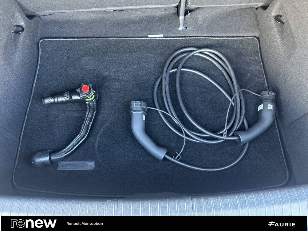 Acheter Renault Megane E-Tech Megane E-Tech EV60 220 ch super charge Iconic 5p occasion dans les concessions du Groupe Faurie