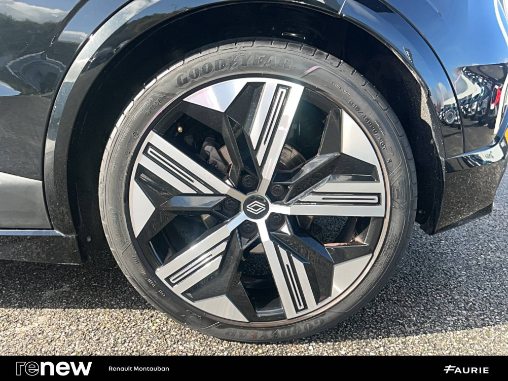 Acheter Renault Megane E-Tech Megane E-Tech EV60 220 ch super charge Iconic 5p occasion dans les concessions du Groupe Faurie