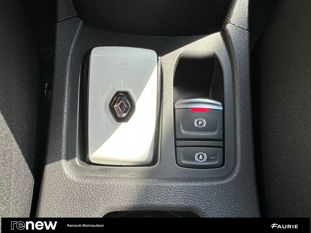 Acheter Renault Clio 5 Clio TCe 140 - 21N R.S. Line 5p occasion dans les concessions du Groupe Faurie