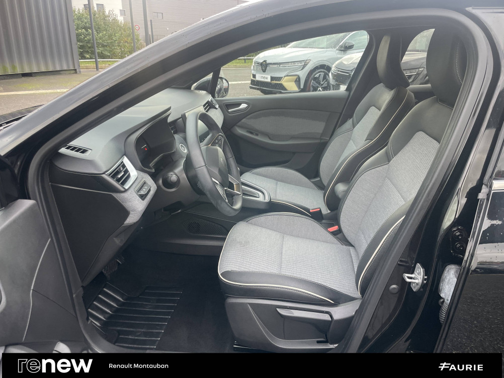 Acheter Renault Clio 5 Clio E-Tech full hybrid 145 ch GSR2 Techno 5p occasion dans les concessions du Groupe Faurie