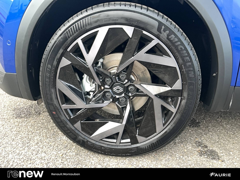 Acheter Renault Captur 2 Captur E-Tech full hybrid 145 ch esprit Alpine 5p occasion dans les concessions du Groupe Faurie