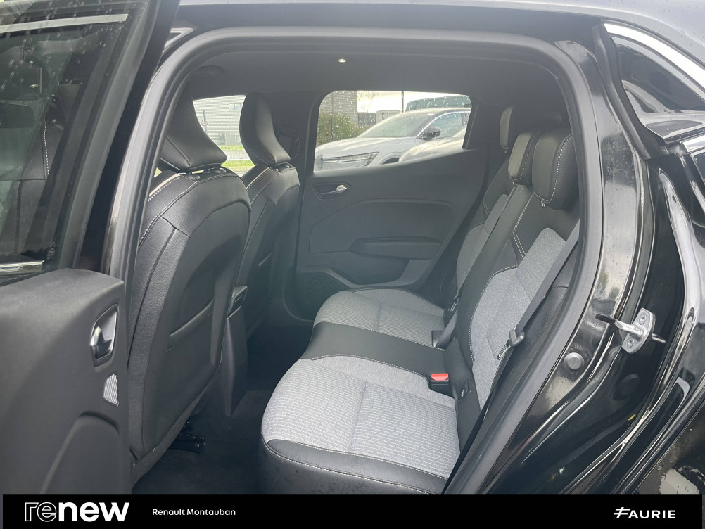 Acheter Renault Clio 5 Clio E-Tech full hybrid 145 ch GSR2 Techno 5p occasion dans les concessions du Groupe Faurie