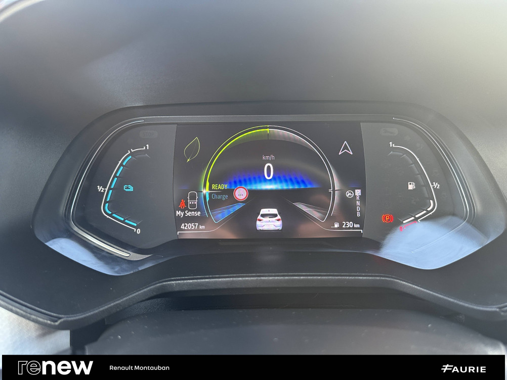 Acheter Renault Clio 5 Clio E-Tech full hybrid 145 Techno 5p occasion dans les concessions du Groupe Faurie