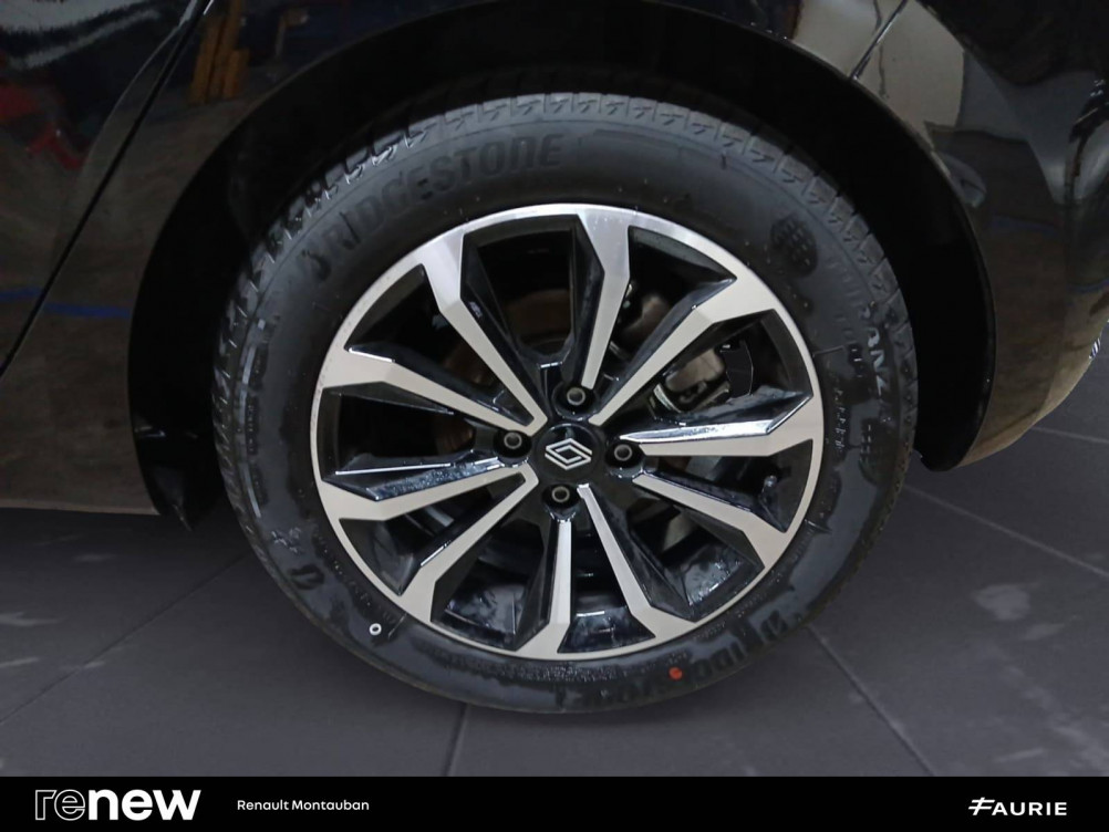 Acheter Renault Clio 5 Clio E-Tech full hybrid 145 ch GSR2 Techno 5p occasion dans les concessions du Groupe Faurie
