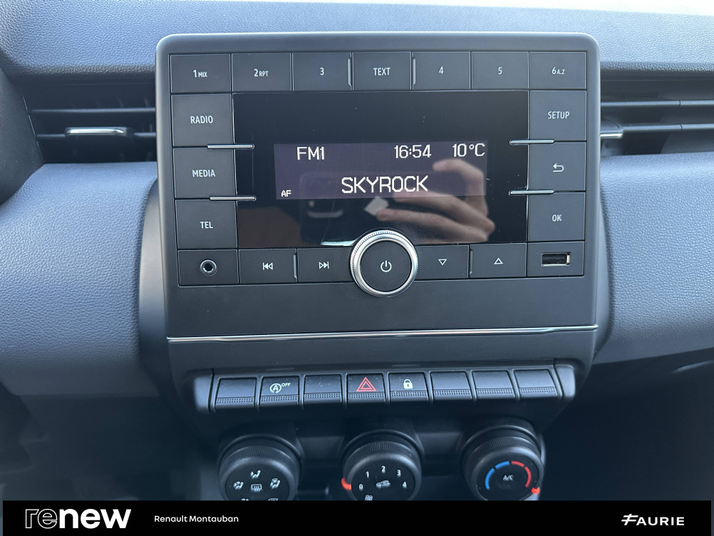 Acheter Renault Clio 5 Clio SCe 65 Authentic 5p occasion dans les concessions du Groupe Faurie