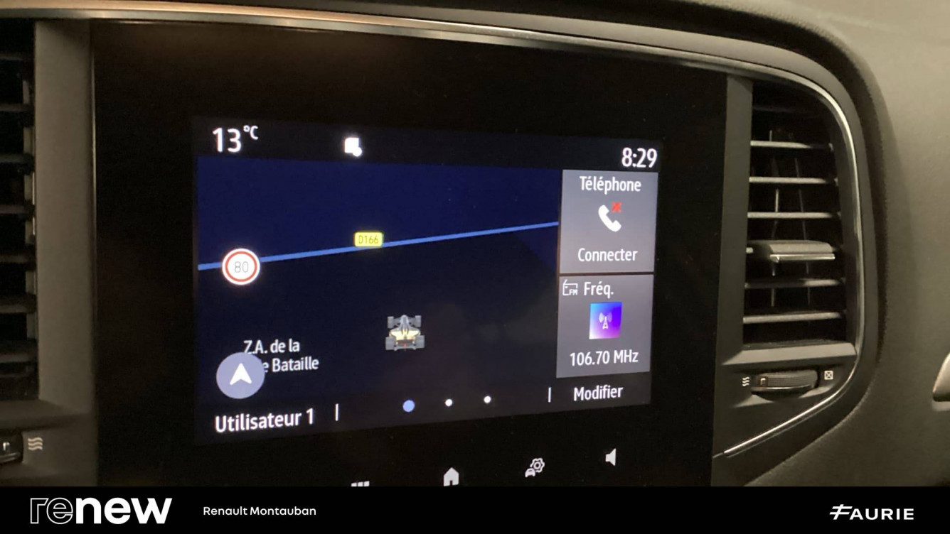 Acheter Renault Megane 4 Mégane IV Berline Blue dCi 115 - 21B Business 5p occasion dans les concessions du Groupe Faurie