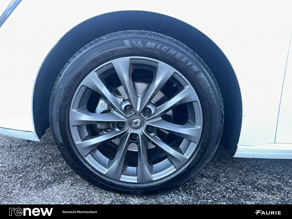 Acheter Renault Megane 4 Mégane IV Berline TCe 130 Energy EDC Limited 5p occasion dans les concessions du Groupe Faurie