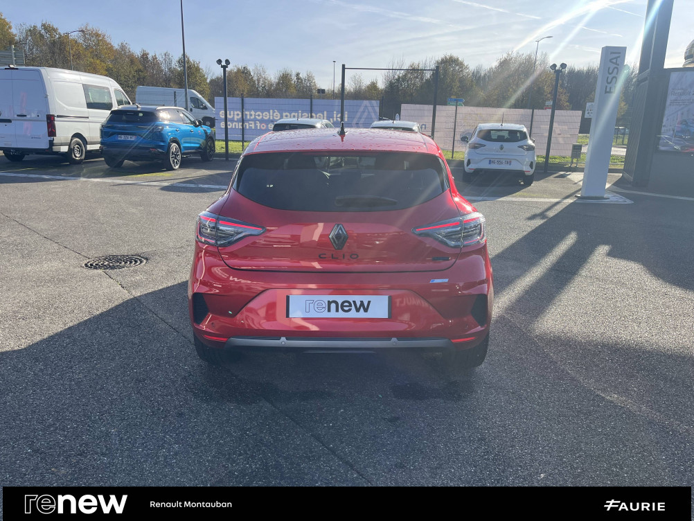 Acheter Renault Clio 5 Clio E-Tech full hybrid 145 Esprit Alpine 5p occasion dans les concessions du Groupe Faurie