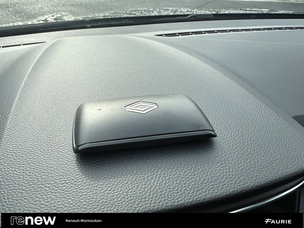 Acheter Renault Clio 5 Clio E-Tech full hybrid 145 ch GSR2 Techno 5p occasion dans les concessions du Groupe Faurie