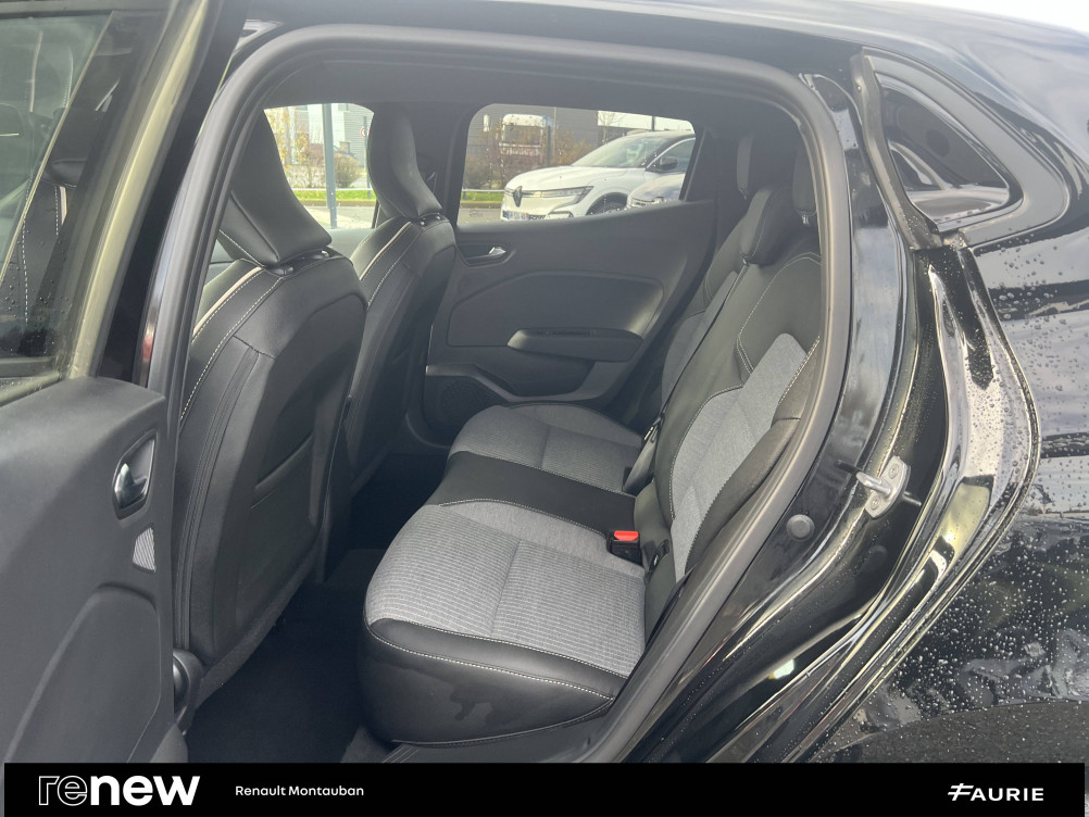 Acheter Renault Clio 5 Clio E-Tech full hybrid 145 ch GSR2 Techno 5p occasion dans les concessions du Groupe Faurie