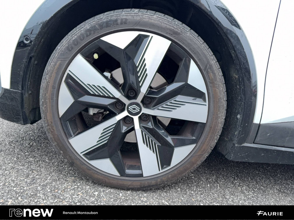 Acheter Renault Megane E-Tech Megane E-Tech EV60 220 ch super charge Techno 5p occasion dans les concessions du Groupe Faurie